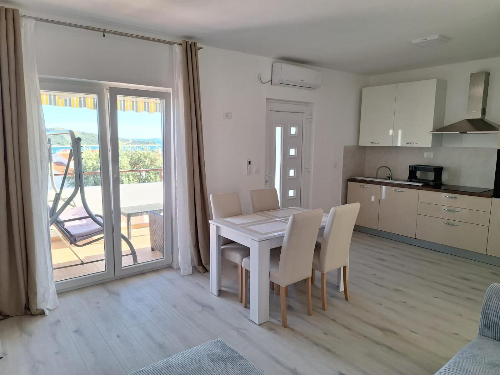 Apartment Mara Primošten Habitación foto